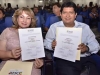 Luis Flores Roberts y Paola Terrazas Justiniano exhiben sus credenciales como Gobernador y Vicegobernadora del Departamento. | Foto GADP