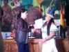 Beatriz Navi, legisladora departamental del pueblo indígena Tacana, recibe su credencial. | Foto GADP
