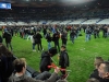 Tras el estallido de dos bombas en las cercanías del estadio, el partido entre Alemania y Francia se suspendió y comenzó la evacuación. | Foto Daily Mail