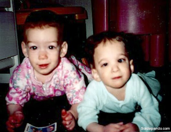 1997: Carly de un año y Brooke de cuatro.