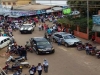 Ambulancias, carros policiales e incluso los mototaxistas se sumaron a la tarea de evacuación de los menores.
